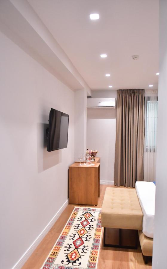 313 Villa City Center ติรานา ภายนอก รูปภาพ